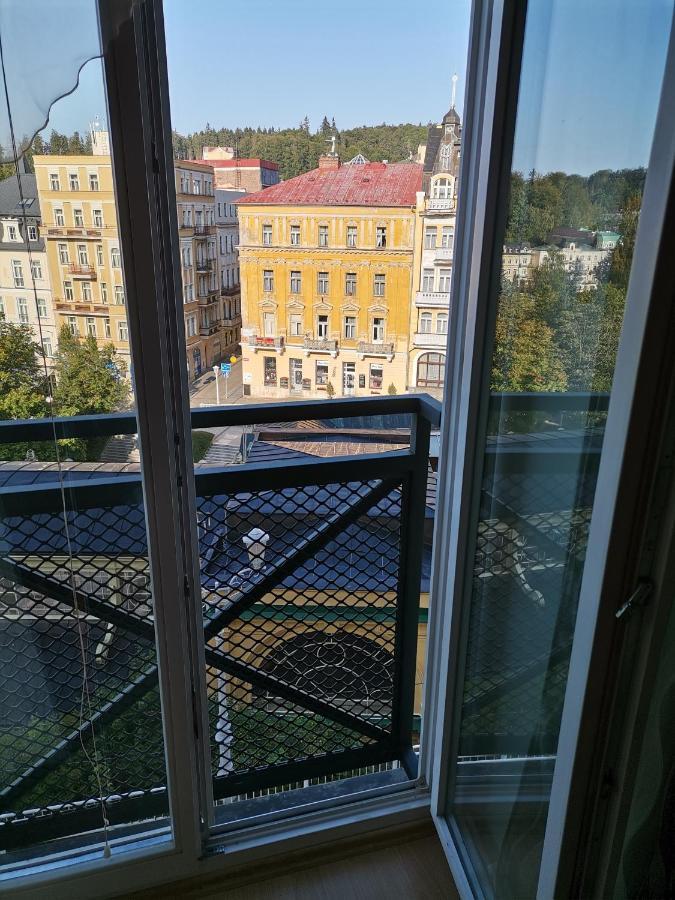 Apartment Marina Mariańskie Łaźnie Zewnętrze zdjęcie